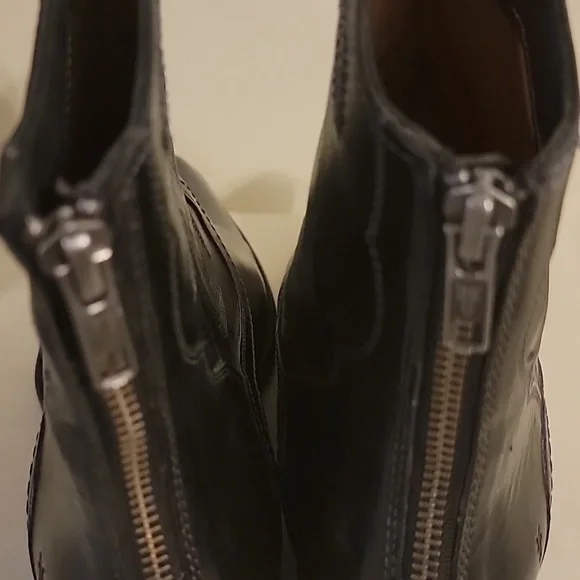 Frye Shane Booties